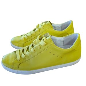Banana Republic Essential Sneaker Neon Yellow Leather Size 7